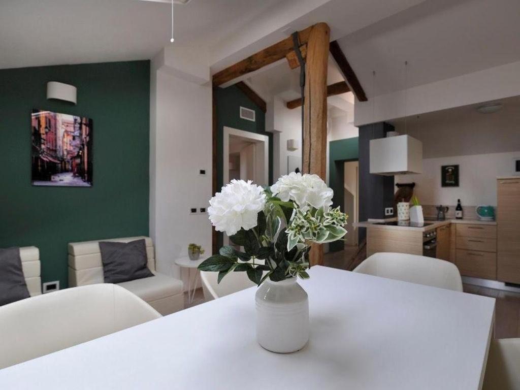 Fulcanelli Apartment Bolonia Exterior foto
