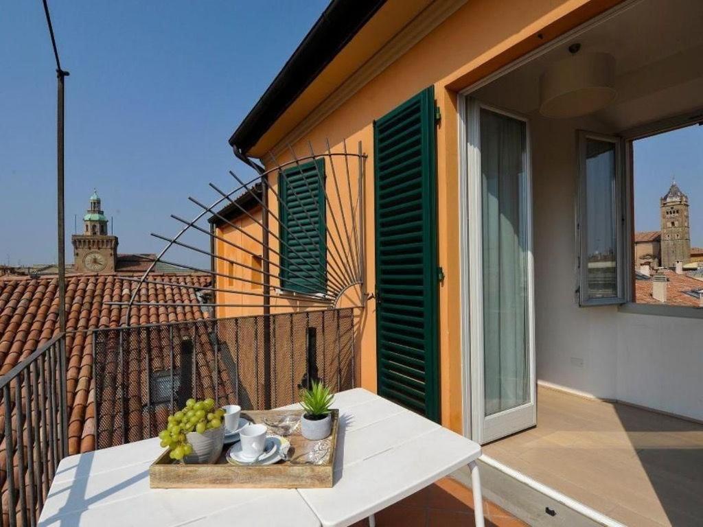 Fulcanelli Apartment Bolonia Exterior foto